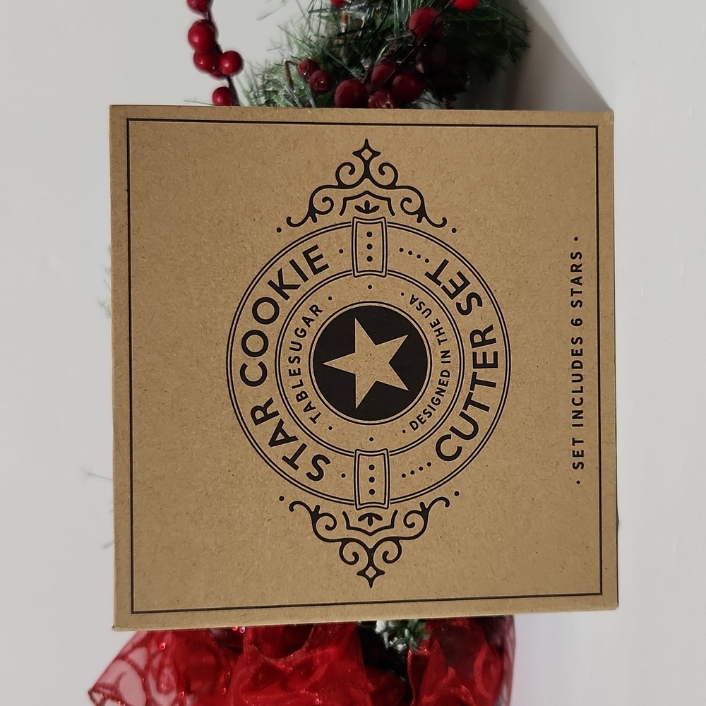 Santa Barbara Design Studio 6pc Stacked Star Cookie Christmas Tree Cutter Set